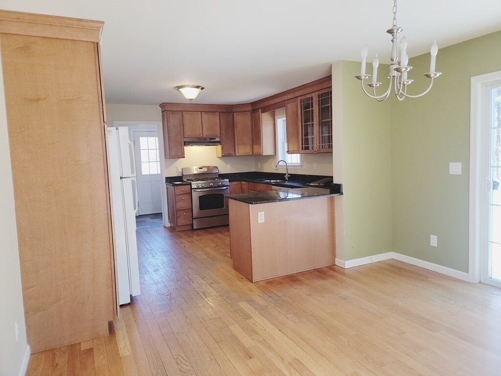 97 Packard Rd, Stow, MA 01775 House Rental in Stow, MA