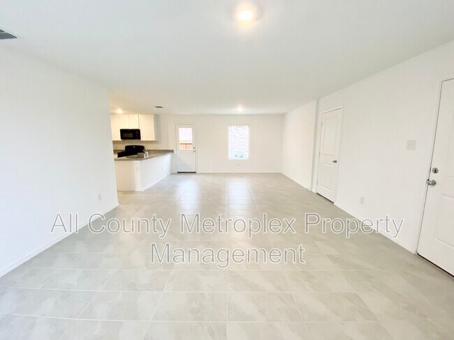 Foto del edificio - 6905 Adderly Rd
