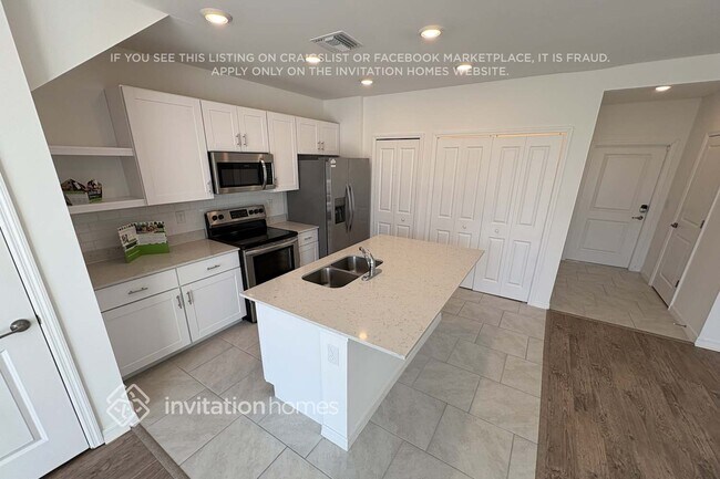 Foto del edificio - 2077 E Landings Wy