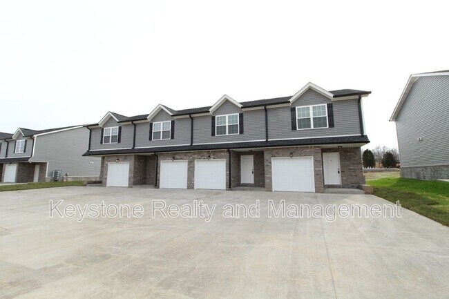 Foto del edificio - 1725 Manning Dr