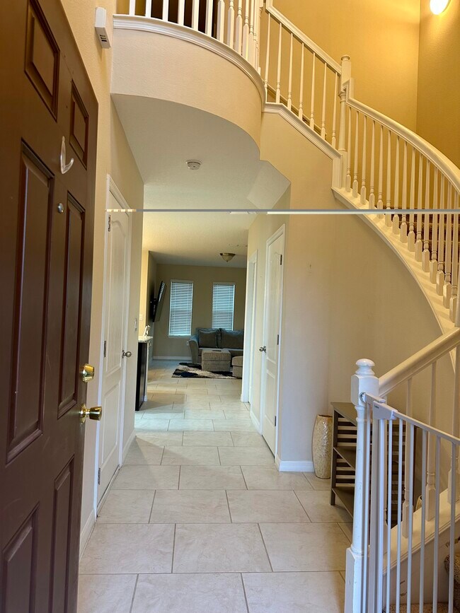 Building Photo - 249 Tarracina Way