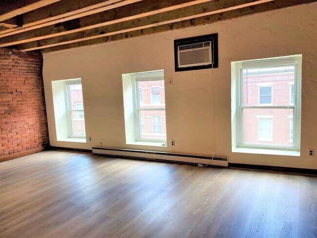 Foto del edificio - 125 Fulton St