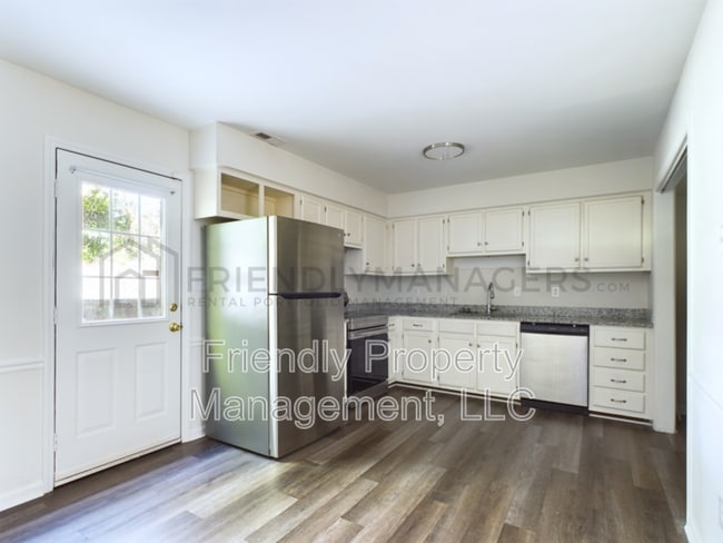 Building Photo - 4071 Greene Haven Dr