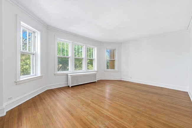 Foto del edificio - 5432 N Campbell Ave