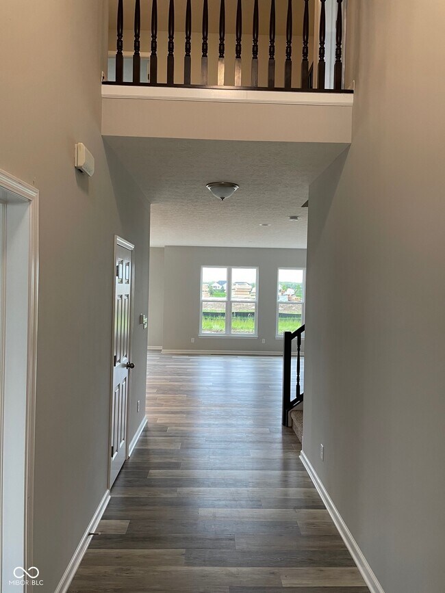 Foto del edificio - 15208 Portobello Pl