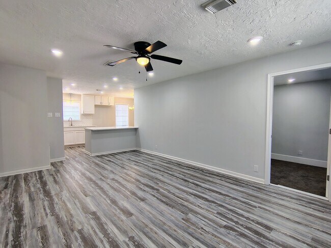 Foto del edificio - 2821 1st Ave N