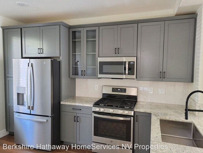 Building Photo - 3 br, 2.5 bath House - 8212 Annual Ridge