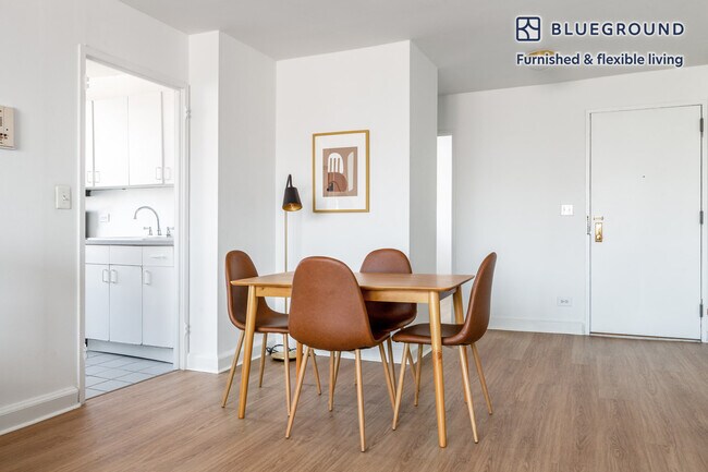 Foto del edificio - 240 E 27th St