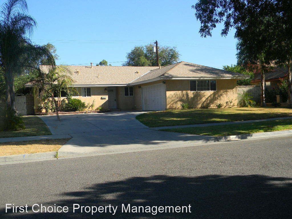 Primary Photo - 4 br, 2 bath House - 10425 Allenby Street
