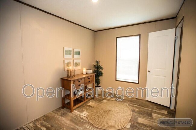 Foto del edificio - 2710 N Farm Rd 137
