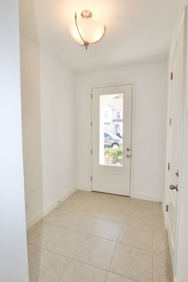 Building Photo - Apopka-Sweetwater Country Club - 3 Bedroom...