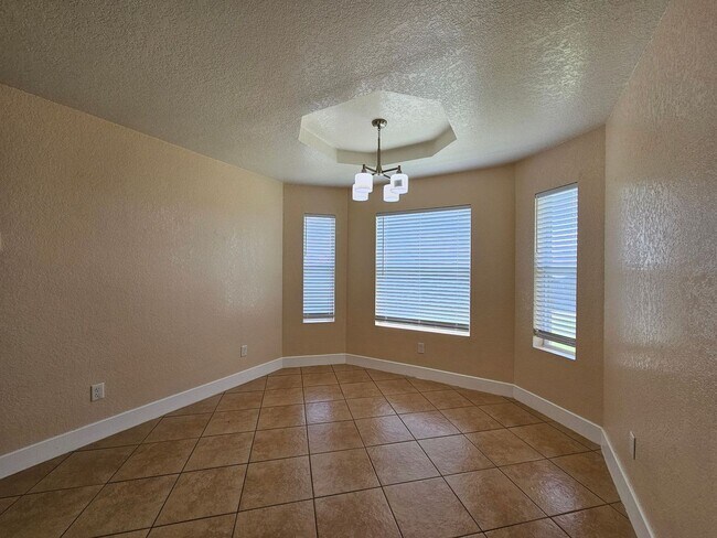 Building Photo - 5106 Holster Dr