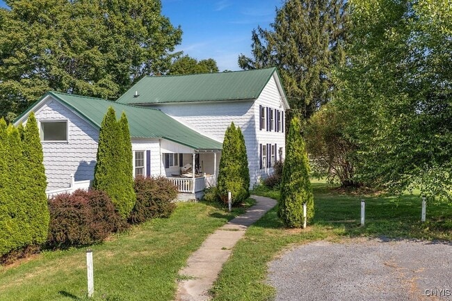 Foto del edificio - 3183 Mohawk St