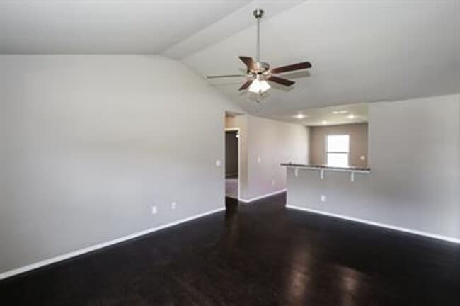 Photo - Fantastic House Located in East Fayetteville!