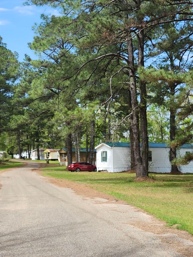 Building Photo - Hidden Acres Park.