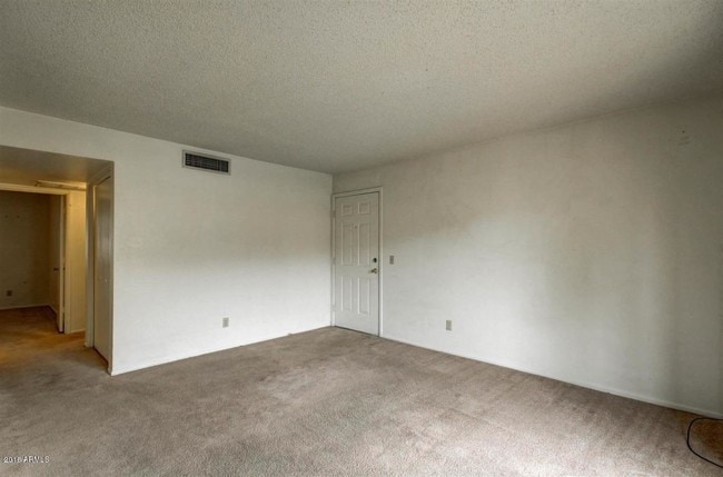 Building Photo - 616 S Hardy Dr
