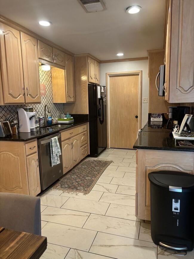 Building Photo - Classis Ranch in North Richland Hills 3/2/2