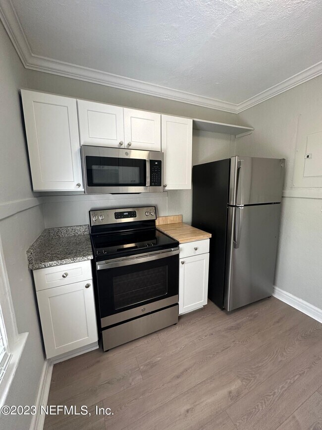 Building Photo - 1687 Fishweir Creek Ln