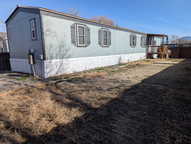 Foto del edificio - 429 1/2 Morning Dove Dr