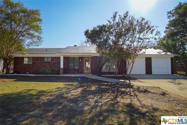 Foto del edificio - 4206 Tahuaya Dr