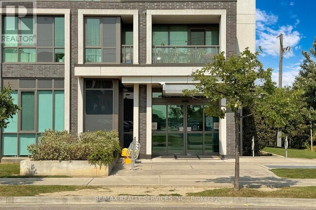 Building Photo - 80 Esther Lorrie Dr