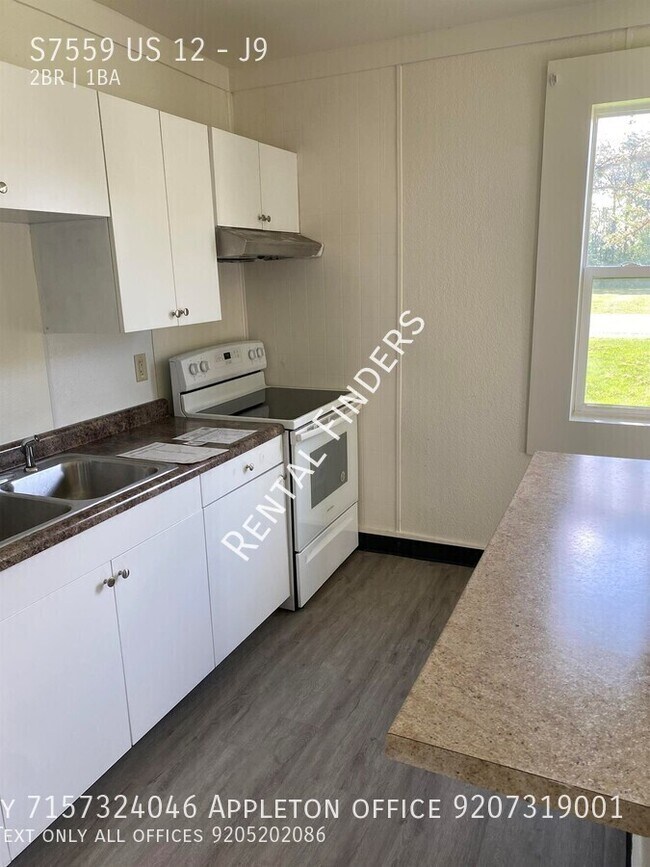 Building Photo - S7559 US-12