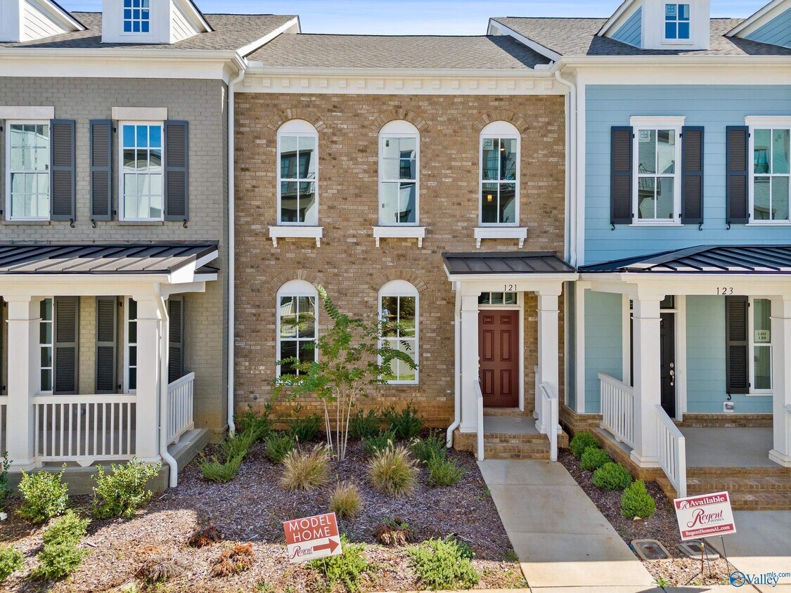 Foto principal - 121 Iberville St