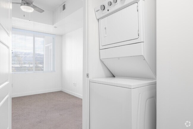 1 habitación, 1 baño, 624 pies cuadrados, lavandería - Granary Place Apartments
