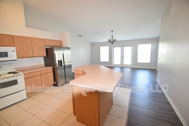 Foto del edificio - 106 Eagle Point Blvd