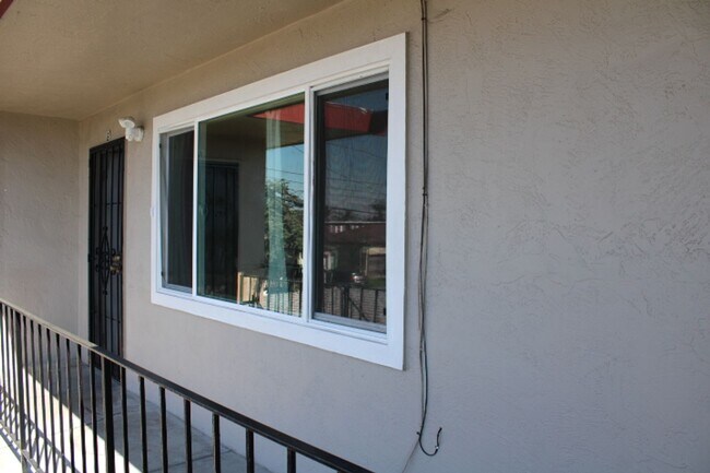 Foto del edificio - 3800 Waller Ave