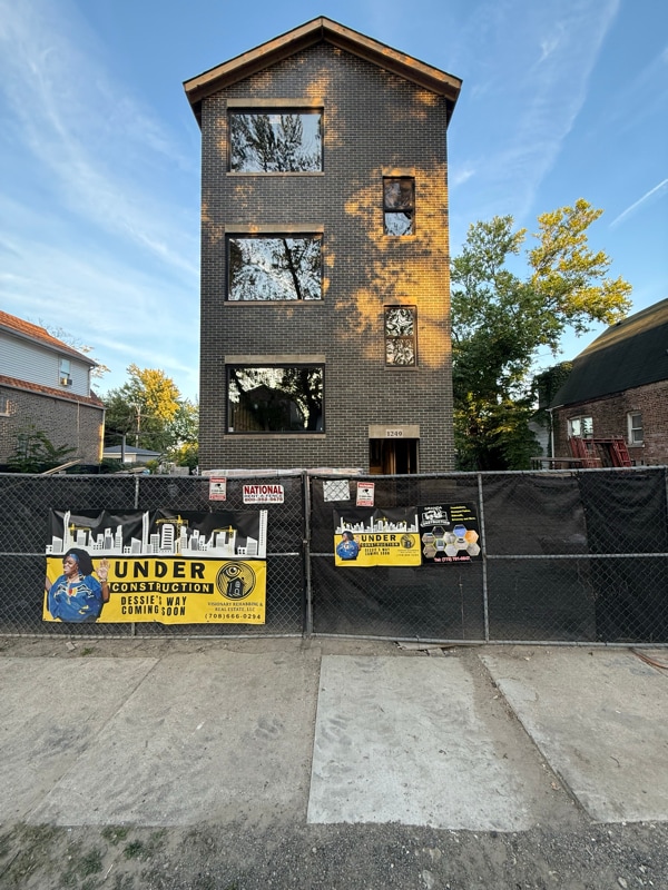 Foto principal - 1249 S Kedvale Ave