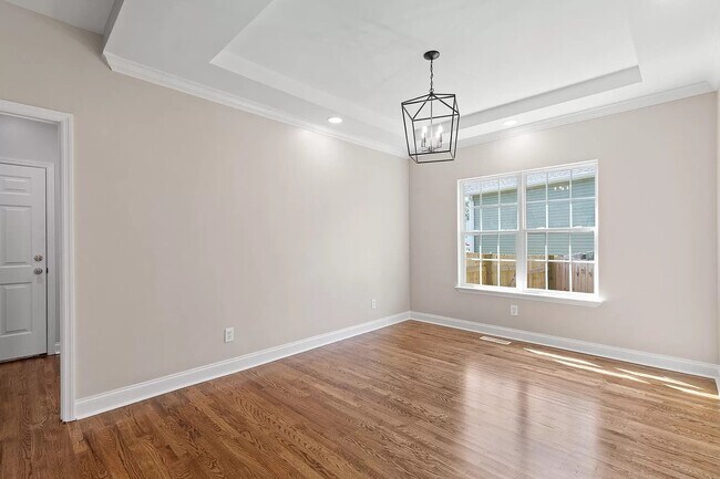Building Photo - 1833 Holly Oak Ln