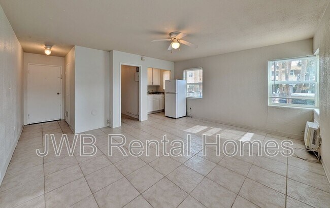 Foto del edificio - 227 15th Ave N