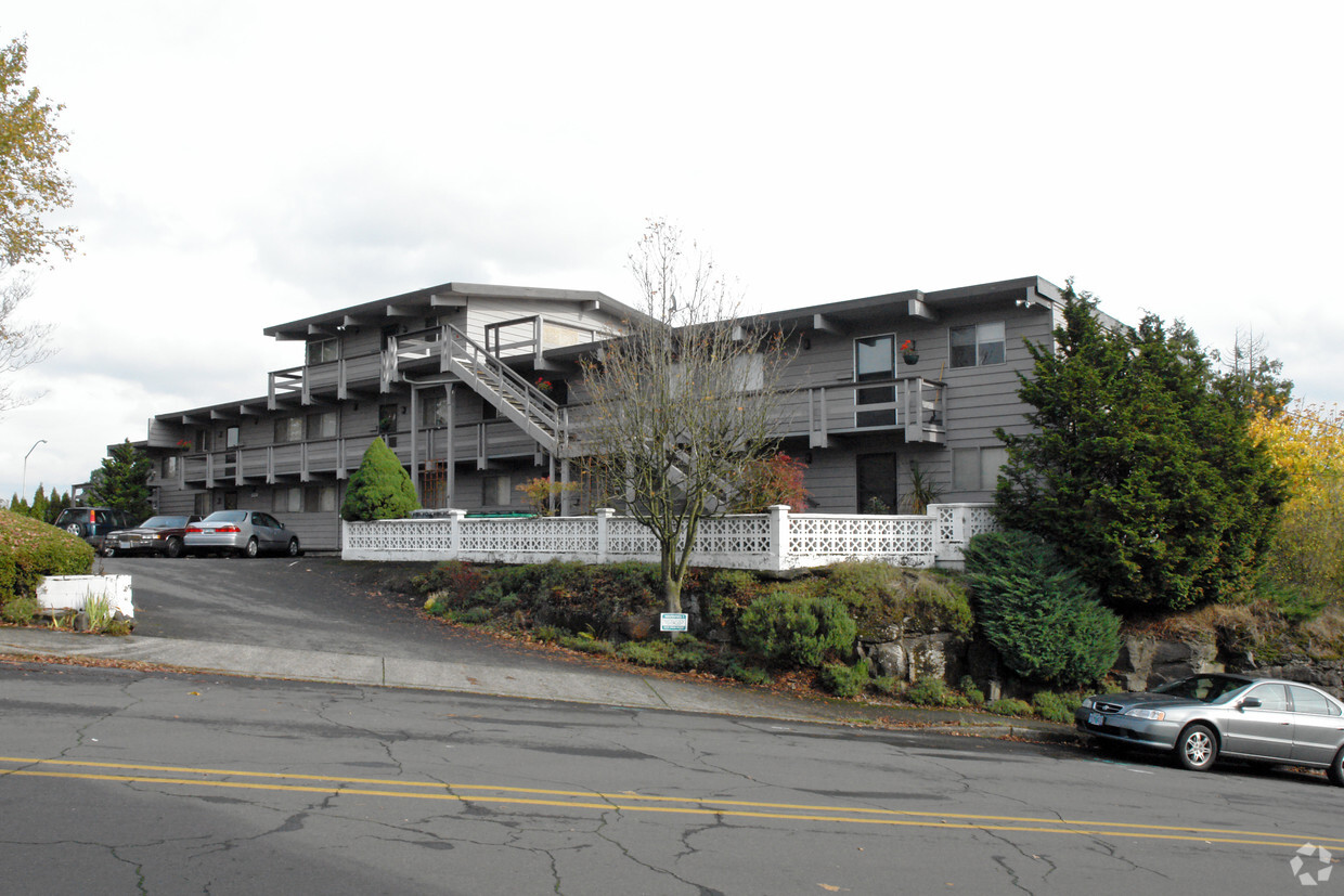 Primary Photo - West Cliff Apartments