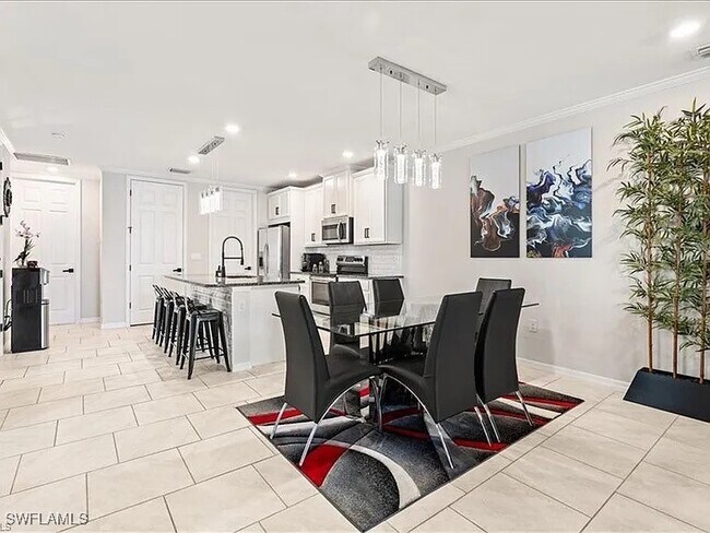 Foto del edificio - 14672 Edgewater Cir