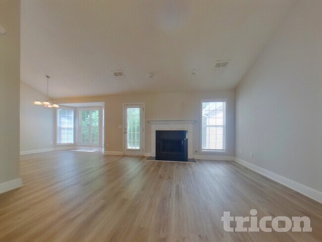 Foto del edificio - 349 Morning Star Dr