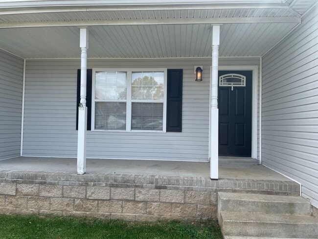 Building Photo - 365 Andrew Dr