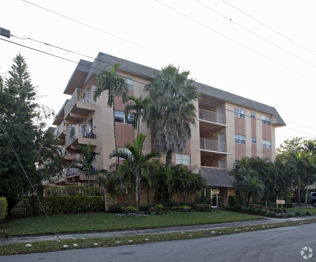 Foto principal - Dade House Apartments