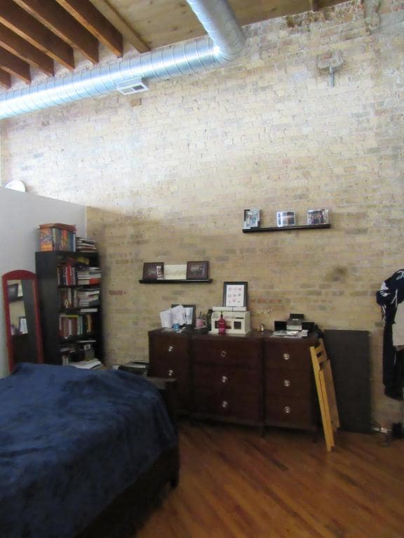 Building Photo - 226 N Clinton St