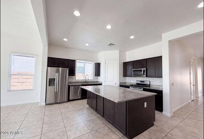 Building Photo - 2528 N Comiskey Dr