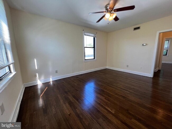 Foto del edificio - 5601 Colorado Ave NW