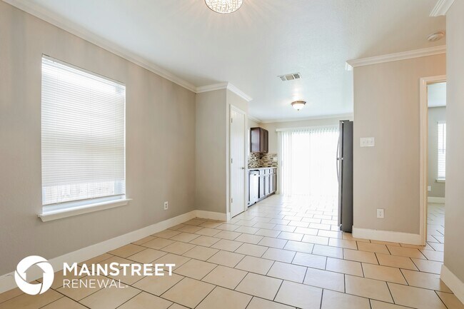 Foto del edificio - 6815 Meadow Ash Dr