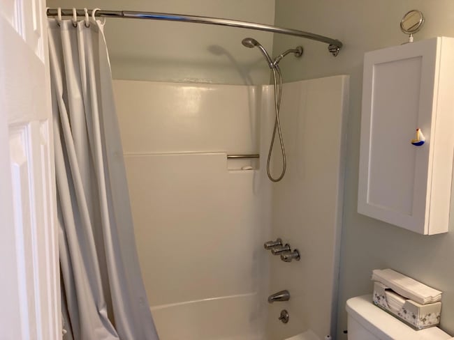 Building Photo - 34 Brown Ave