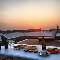 Roof Garden - 407 Blondeau St