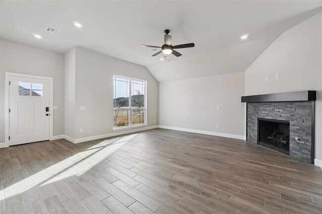 Foto del edificio - 19701 Brookville Dr