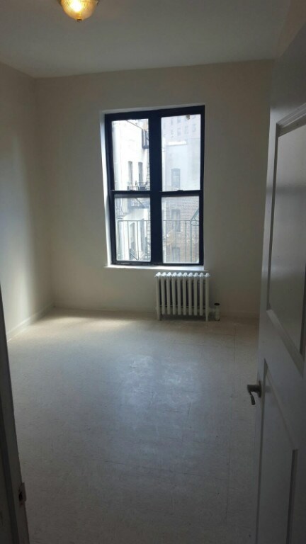 Building Photo - 540 E 138th St