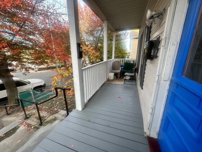 Foto del edificio - 163 Austin St