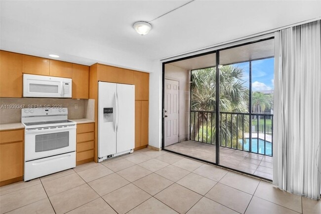 Photo - 8540 SW 133rd Avenue Rd Apartment