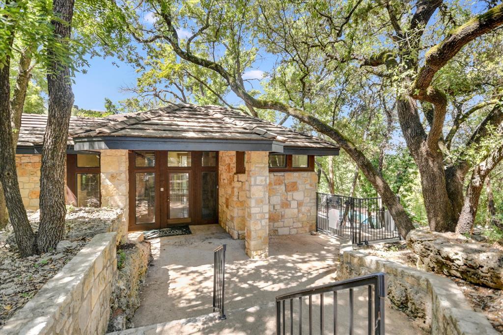Foto principal - 4711 Spicewood Springs Rd