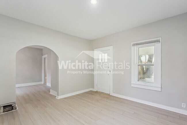 Foto del edificio - 1038 S Ellis St